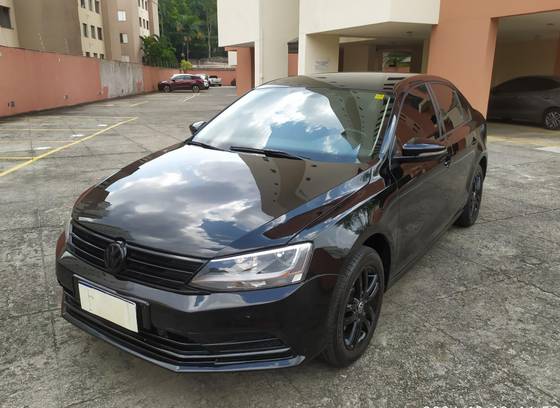 VOLKSWAGEN JETTA 2.0 COMFORTLINE FLEX 4P TIPTRONIC VOLKSWAGEN JETTA 2.0 COMFORTLINE FLEX 4P TIPTRONIC